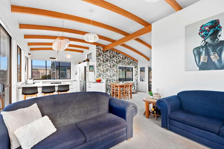 8 Hall Road Pataua North_26