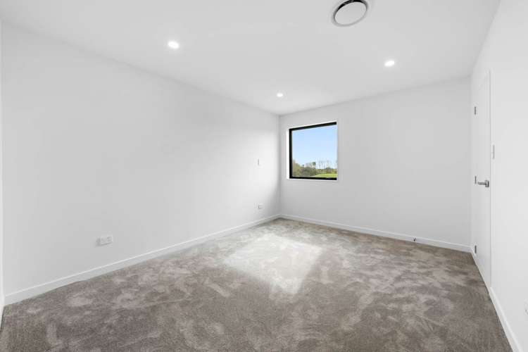 57 Karaka Village Parade Karaka_9