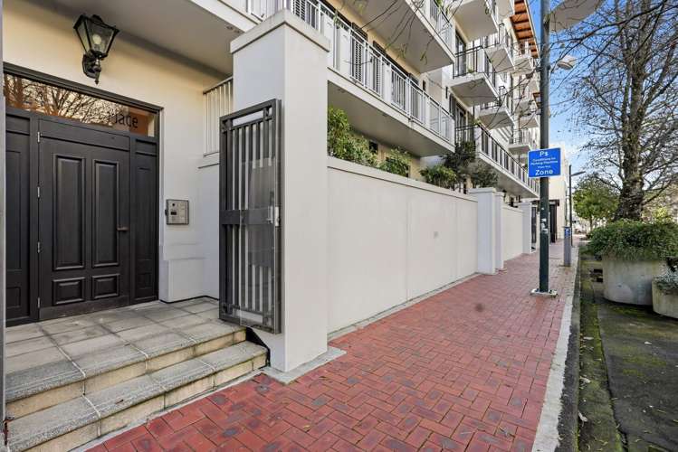 4A/24 Market Place Auckland Central_35