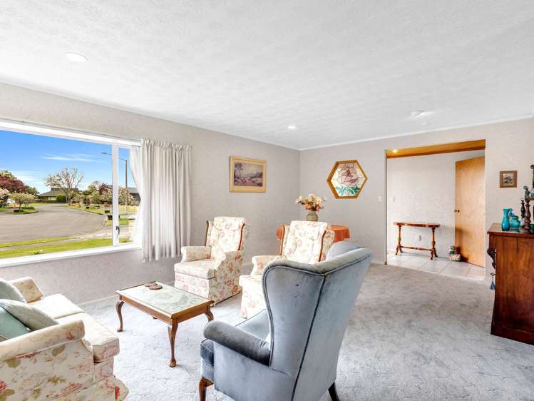 24 Webb Place Taradale_6