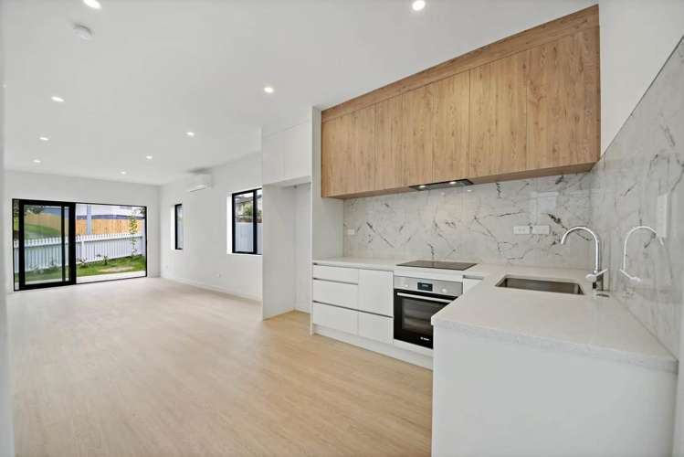 37f West Harbour Drive West Harbour_2