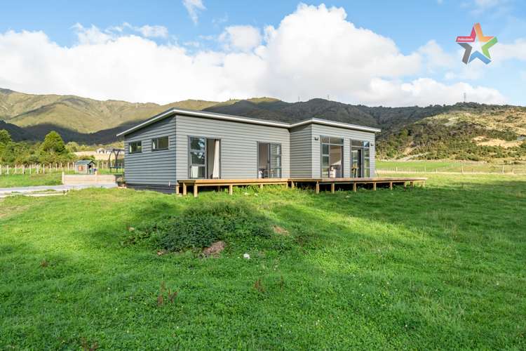 9 Turksma Lane Kaitoke_20