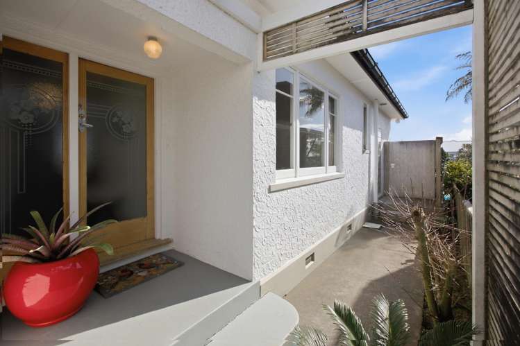 53 Gilbert Street_4