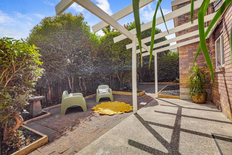 3 Meynell Court Glen Eden_19