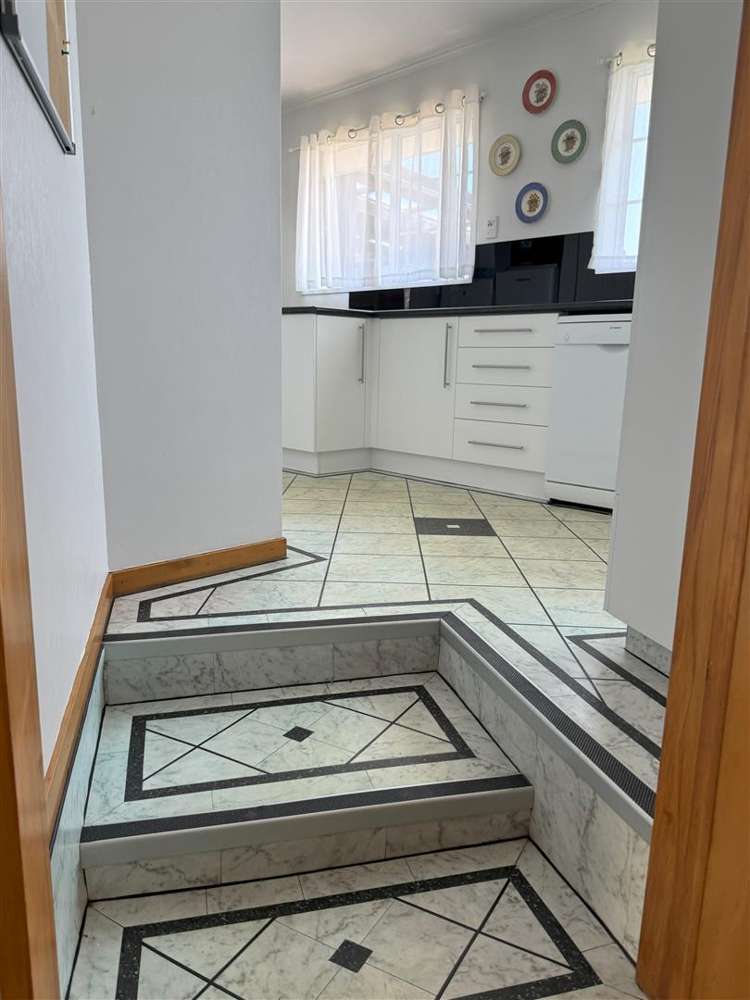 1 Robert Road Paroa_13