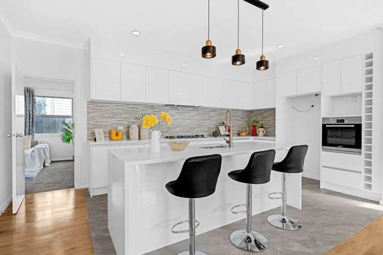 127 Argento Avenue Flat Bush_9