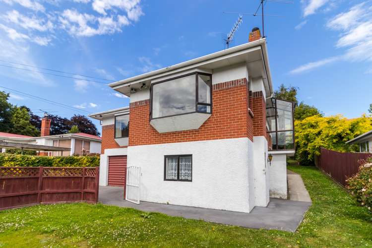 35 Elwyn Crescent Green Island_18