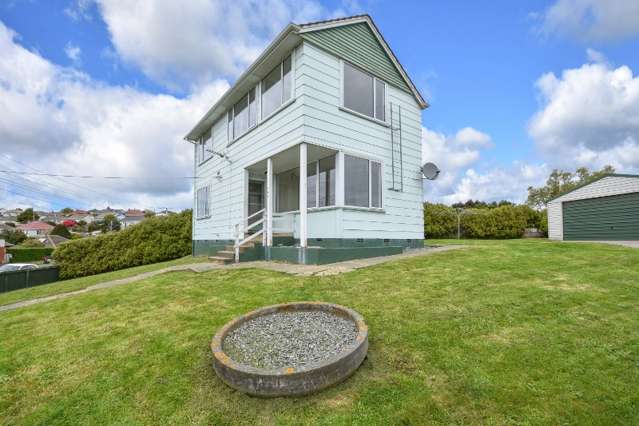 144 Riselaw Road Calton Hill_3