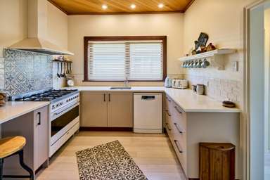 160 Knights Road_4