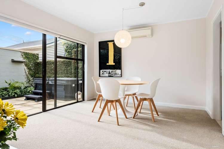 2/1 Tui Street Devonport_9