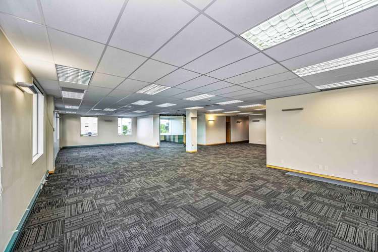 39 Paramount Drive Henderson_6