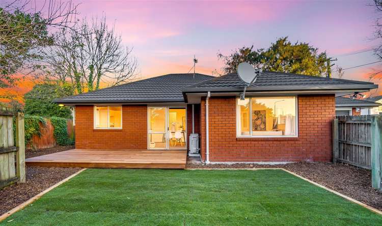 38 Eveleyn Couzins Avenue Richmond_21