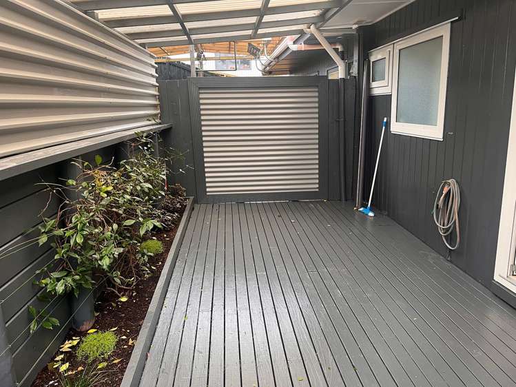 4/64 Chartwell Avenue Glenfield_10