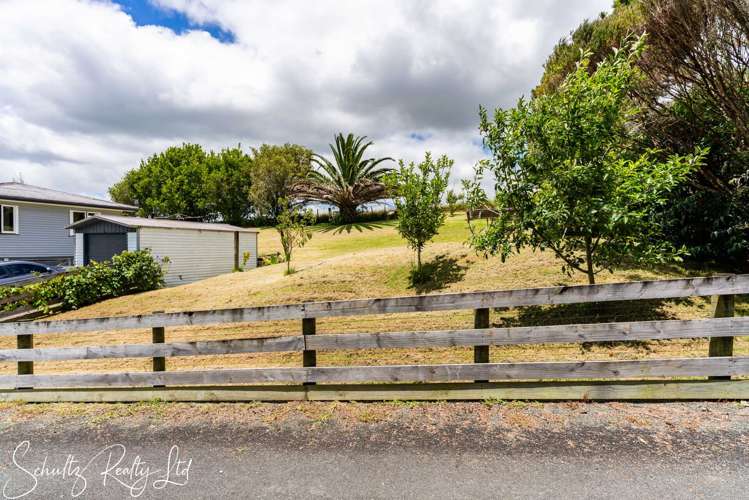 4 Vickas Way Maungaturoto_10