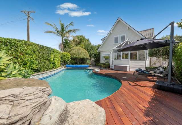 6 Pohutukawa Road Beachlands_3