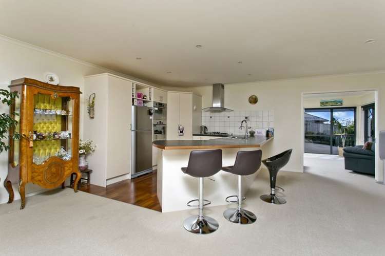 7 Mariner Drive Gulf Harbour_10