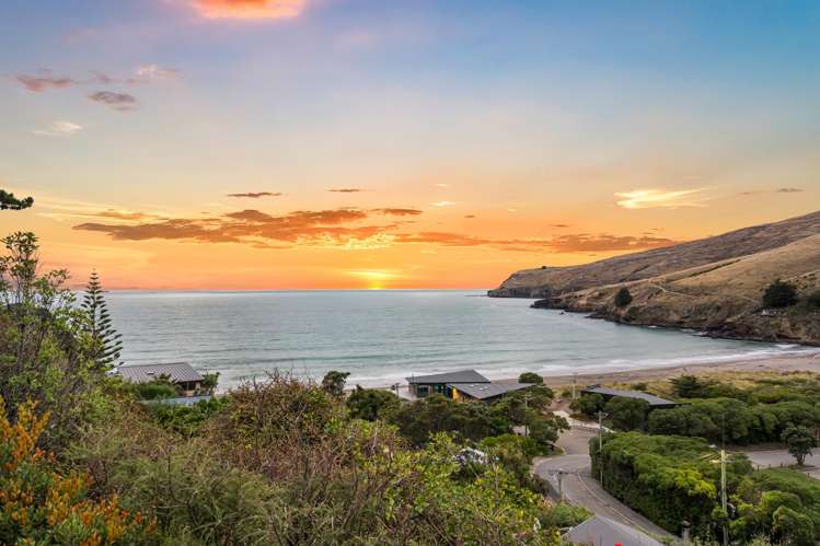 217 Taylors Mistake Road Te Onepoto / Taylors Mistake_8