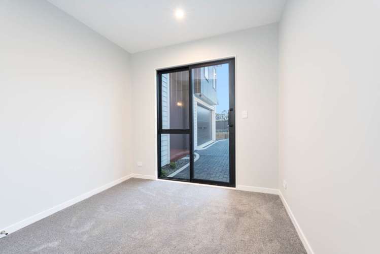 12 & 12a Kiokio Place Swanson_27