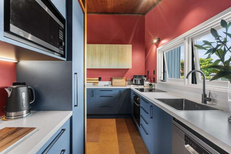 432 Ilam Road Bryndwr_1