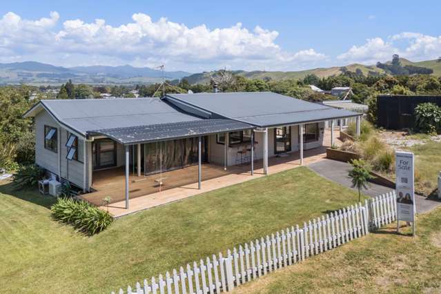 Elevated Country Living with Sweeping Views