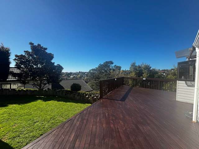 2/597 East Coast Road Browns Bay_1
