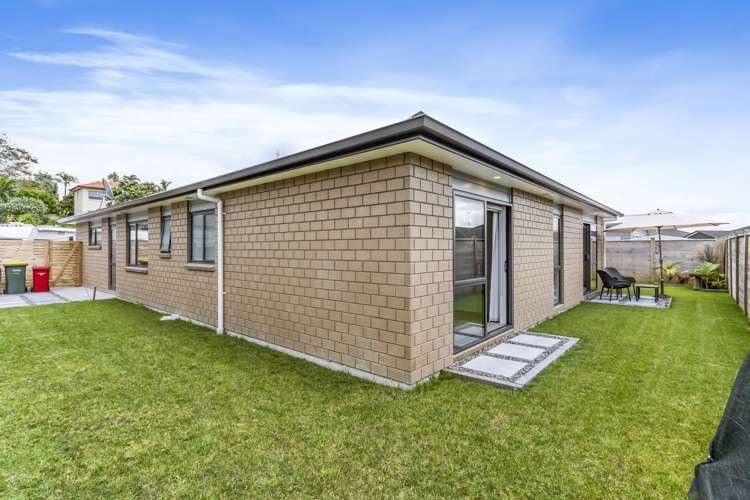 51 Couldrey Crescent Red Beach_12