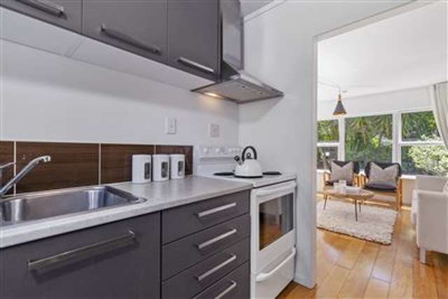 4/54 Ngataringa Road Devonport_3