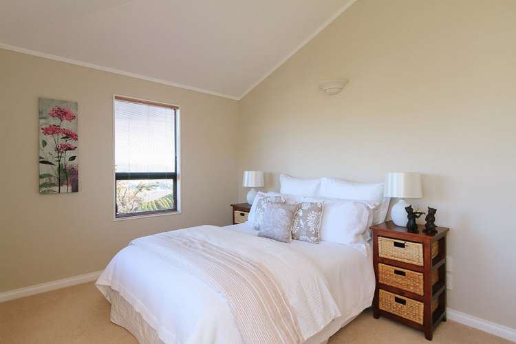 11 Eastview Grove Normandale_11