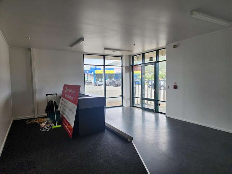 10 Titahi Bay Road Porirua_5