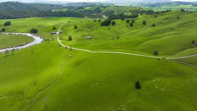 1906 Pukehuia Road Arapohue_2