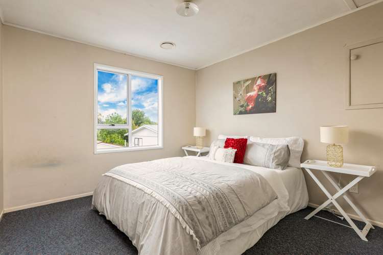 12 Kelkirk Street Kelston_16