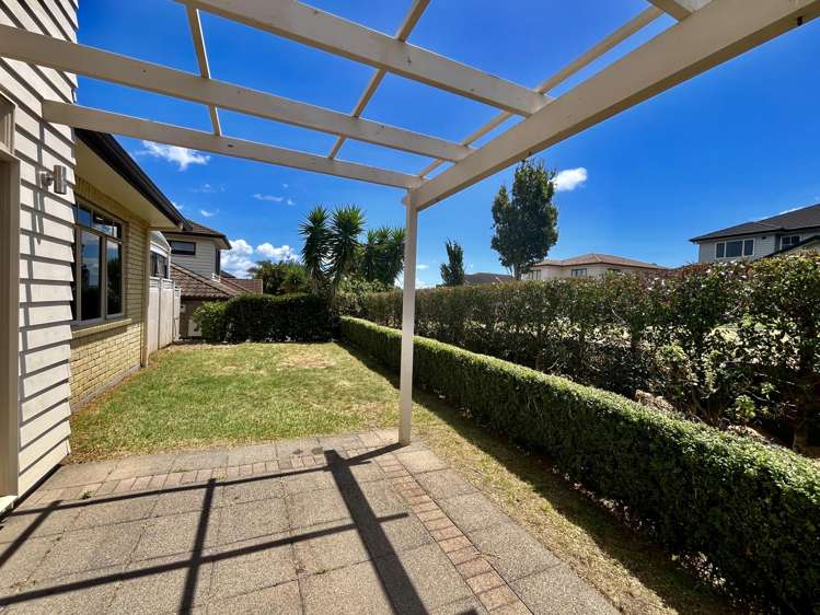 27 Amaretto Ave Flat Bush_13