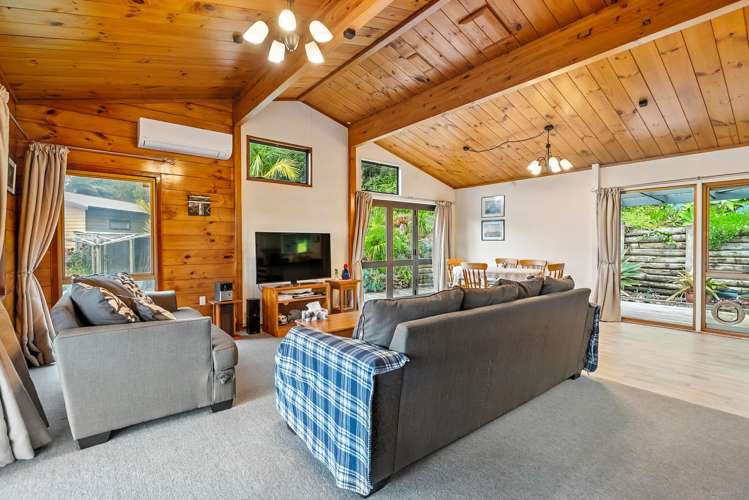 7 Waimahanga Road Onerahi_8