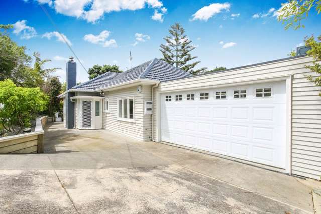 CHARM AND CHARACTER IN BROWNS BAY