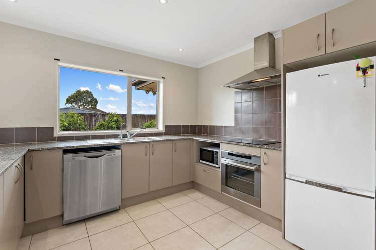 10c Landon Place Pukekohe_4