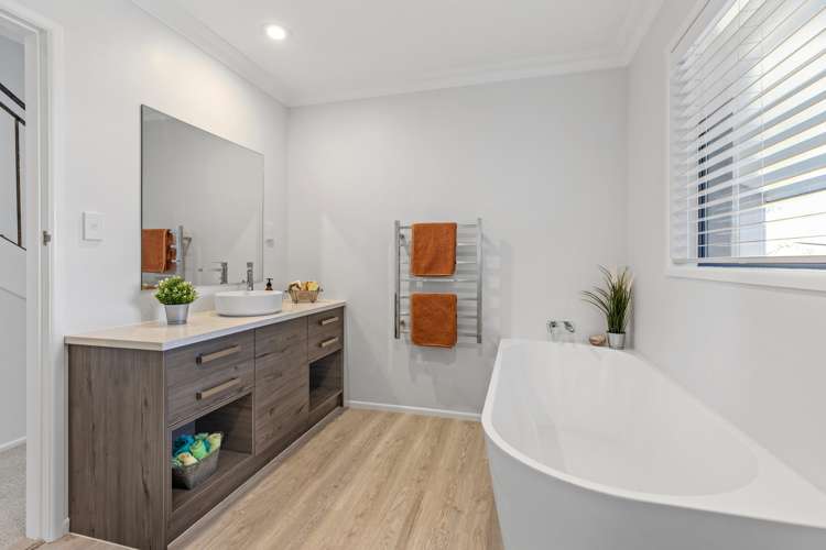 34 Pah Street Matua_21