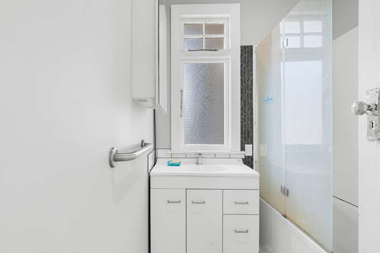 257 Ferry Road Waltham_13