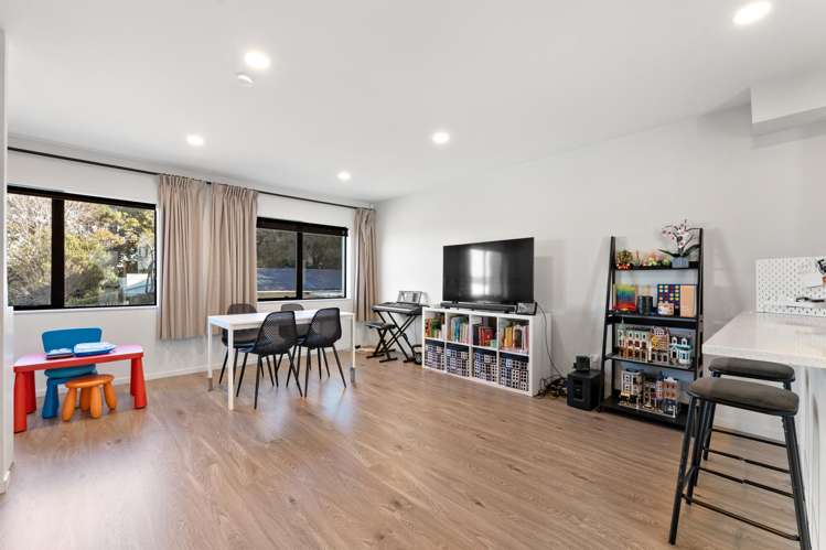 33B Wairau Road Forrest Hill_6