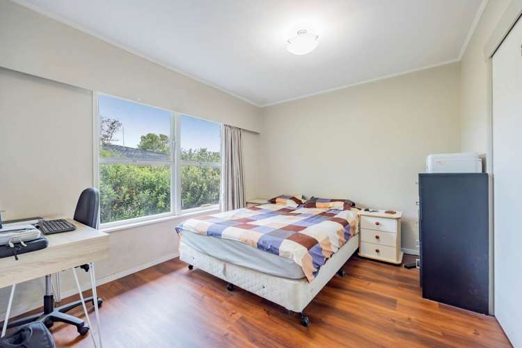 59B Ayton Drive Totara Vale_7