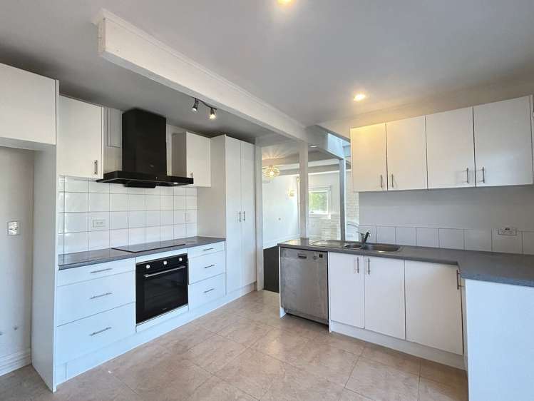 121 Bassett Road Remuera_10