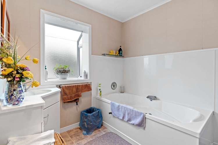 14 Kauri Street Hillcrest_5