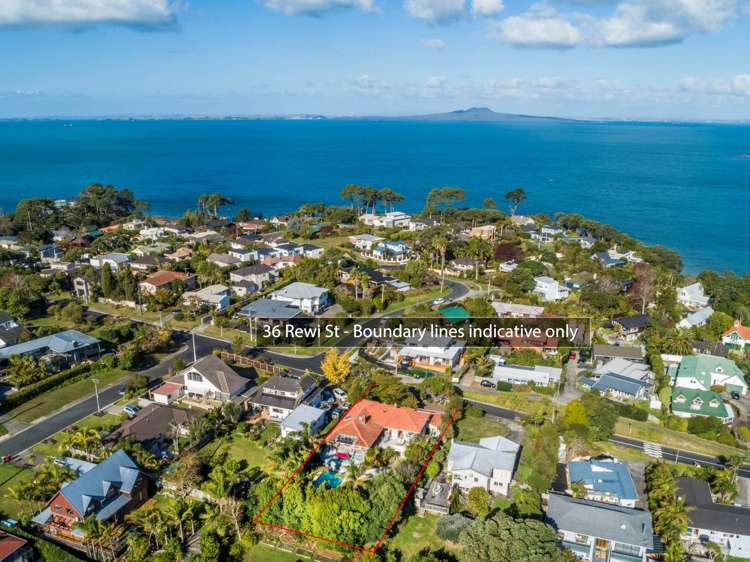 36 Rewi Street Torbay_39