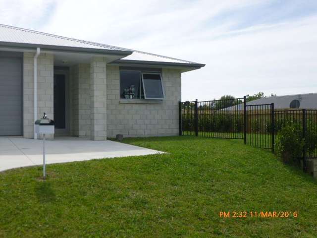 23 Fairfax Crescent Pyes Pa_1