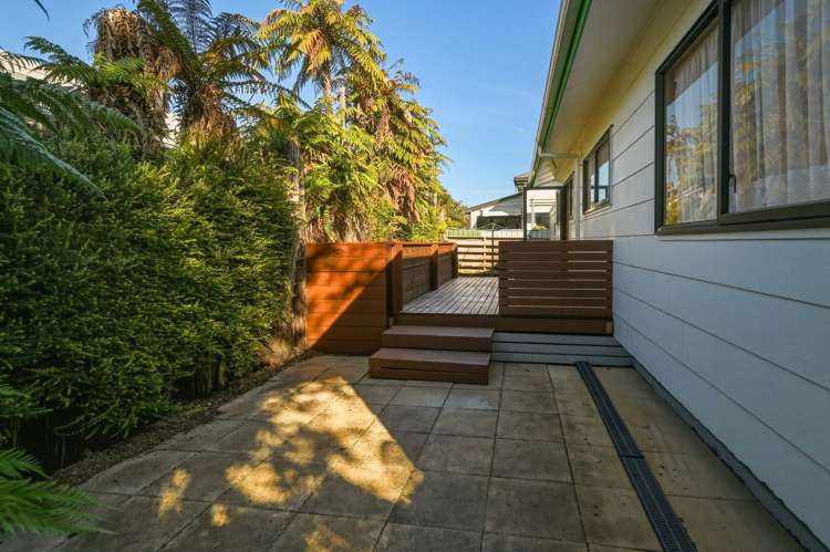 14A Charles Road Hannahs Bay_11