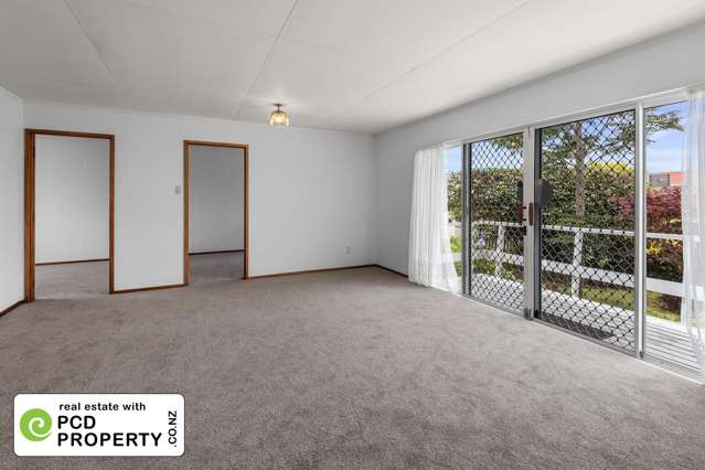 Flat 2/1 Lockesley Place Onerahi_4