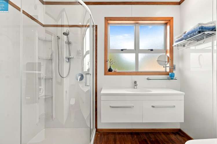 46 Kia Ora Road Beach Haven_26