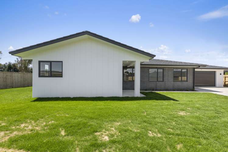 10 Oak Place Levin_18