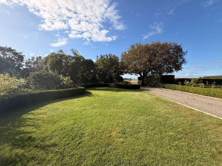  74 Somersal Lane Marton_14