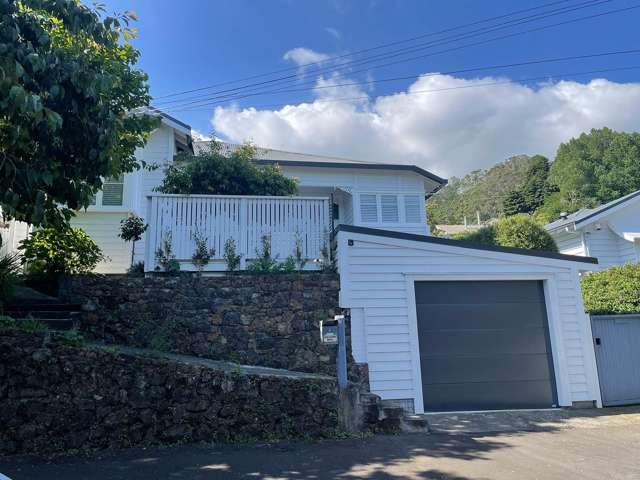 Ready to move in- fully furnished unit