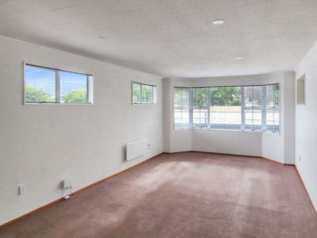 82 Wood Street Wainuiomata_3